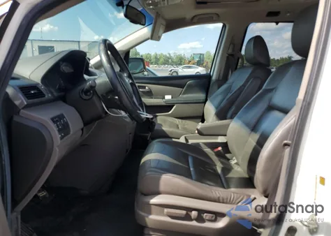 2011 Honda Odyssey Touring from USA, damaged, VIN 5FNRL5H94BB072984